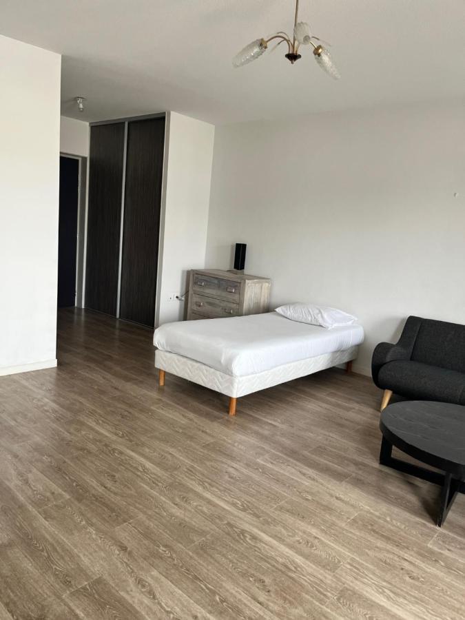 Zenao Appart'Hotel Невер Екстер'єр фото