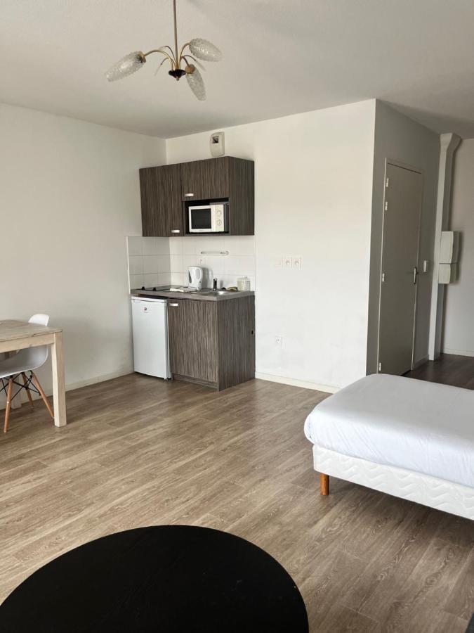 Zenao Appart'Hotel Невер Екстер'єр фото