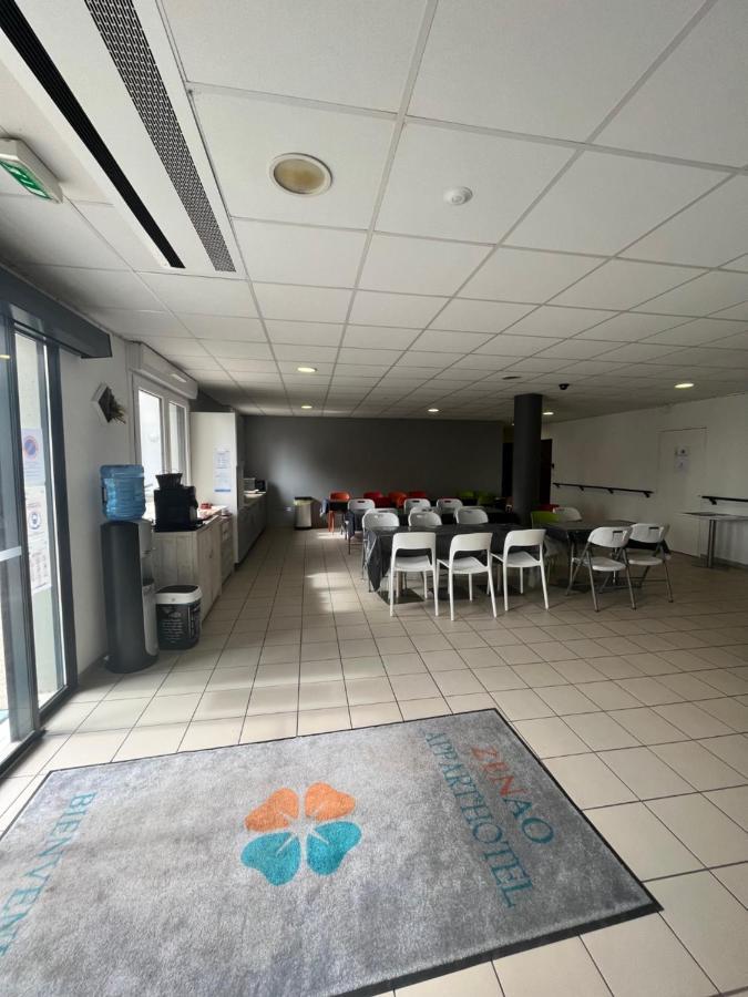 Zenao Appart'Hotel Невер Екстер'єр фото