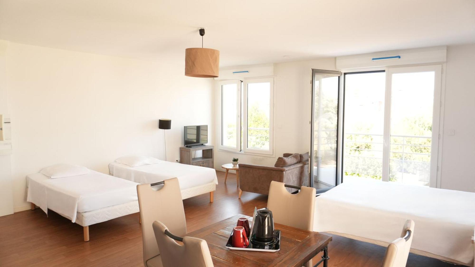 Zenao Appart'Hotel Невер Екстер'єр фото