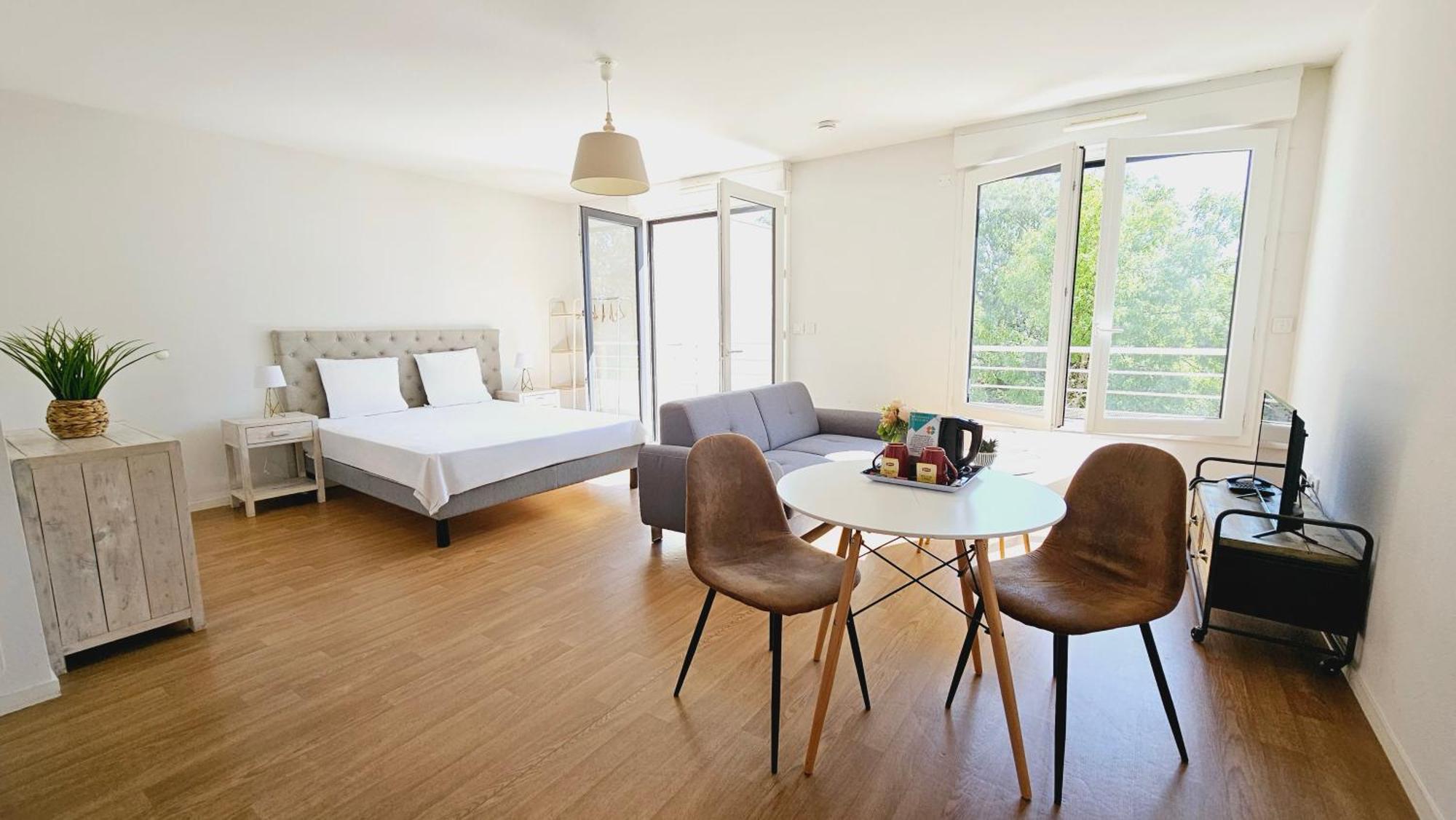 Zenao Appart'Hotel Невер Екстер'єр фото