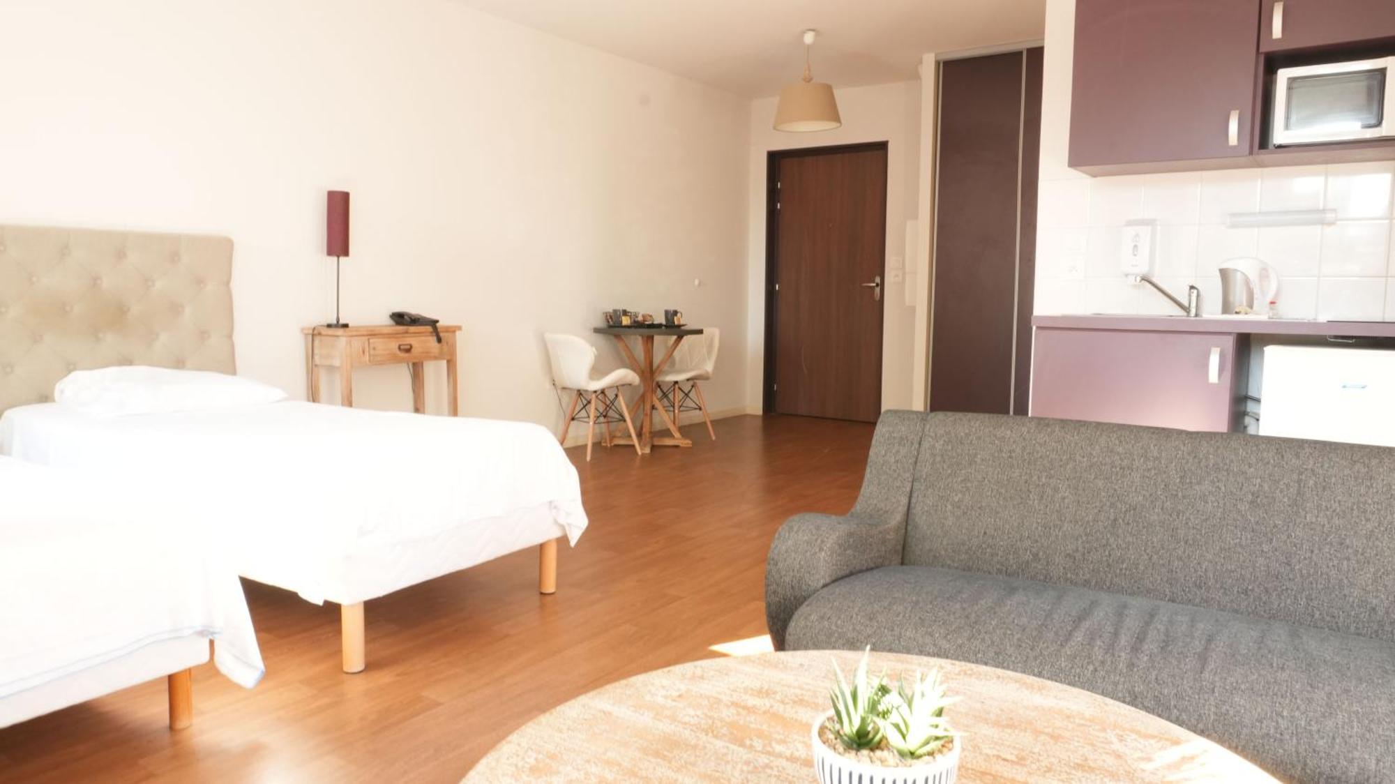 Zenao Appart'Hotel Невер Екстер'єр фото